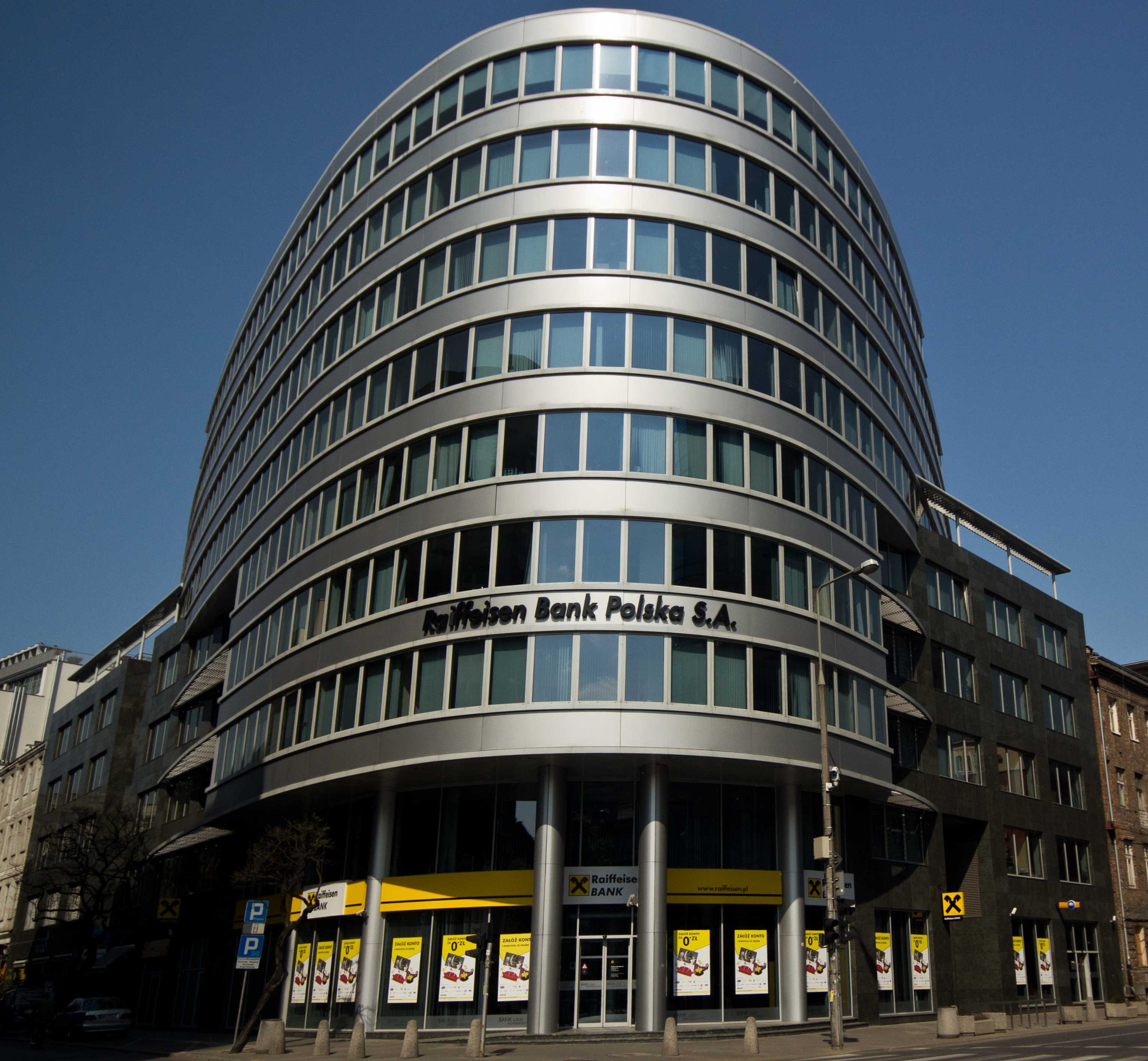 RAIFFEISEN BUSINESS CENTER